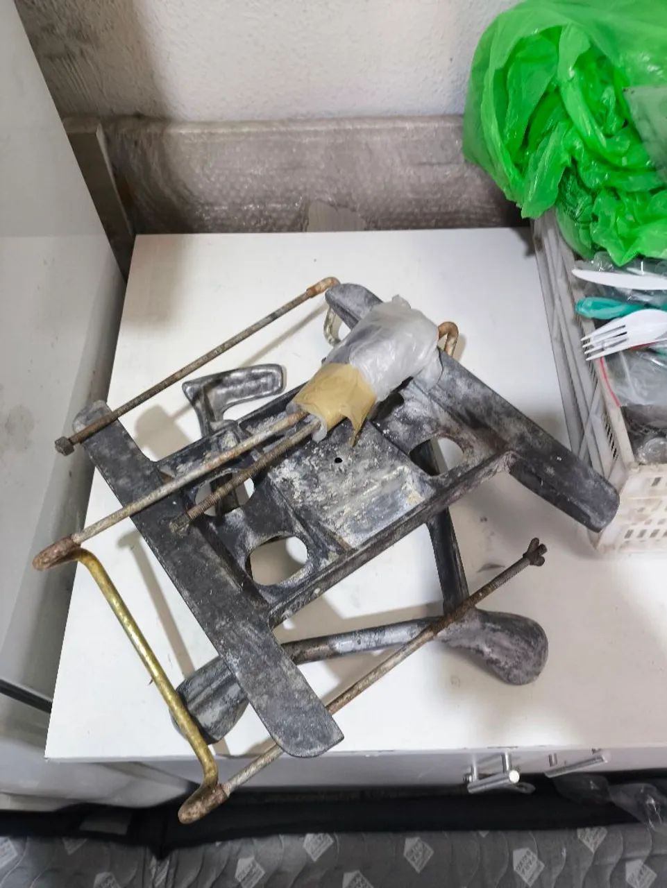 Assento para Cadeira de Barco Branca de Plástico - Foto 4