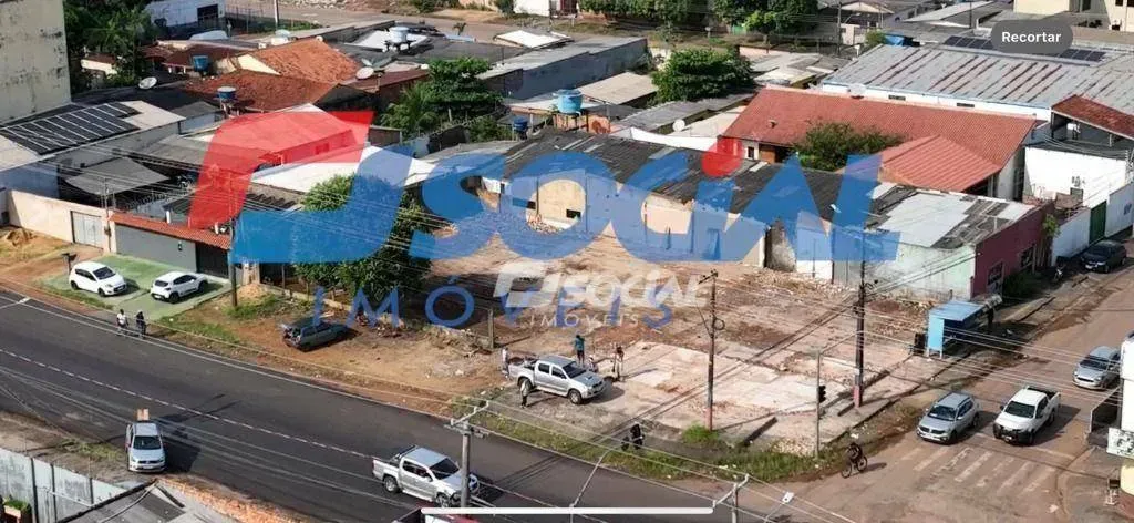 Terreno de esquina para em localização privilegiada, Proximo a Rodoviária, Av. Dom Pedro I