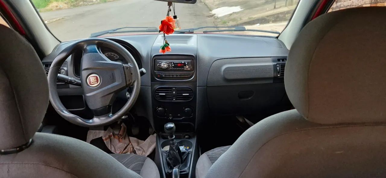 Fiat Siena 1.0 vermelho em Ótimo estado - Foto 5