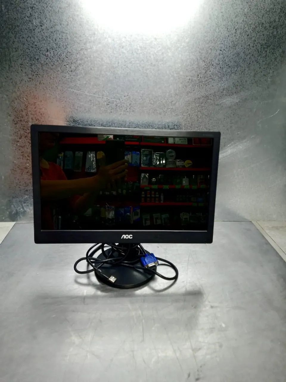 Monitor p/ Caixa 15,6 Pol LCD AOC