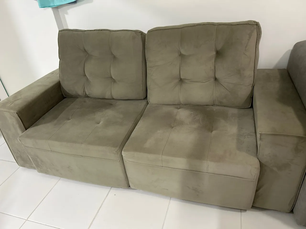 Vendo Sofá com 3 lugares