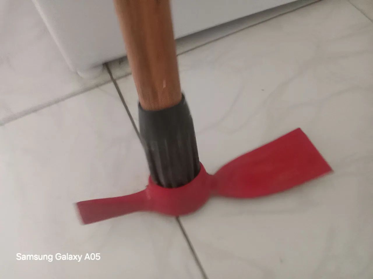 Picareta de mão em ótimo estado