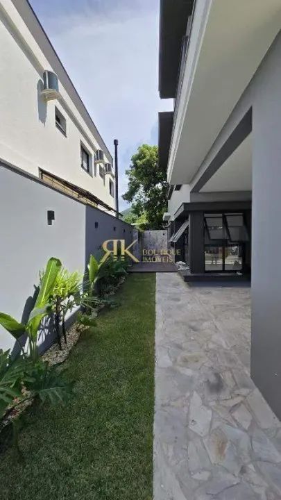 Casa Financiável com 3 suítes, a 800 metros do Novo Campeche em Florianópolis/SC. - Foto 3