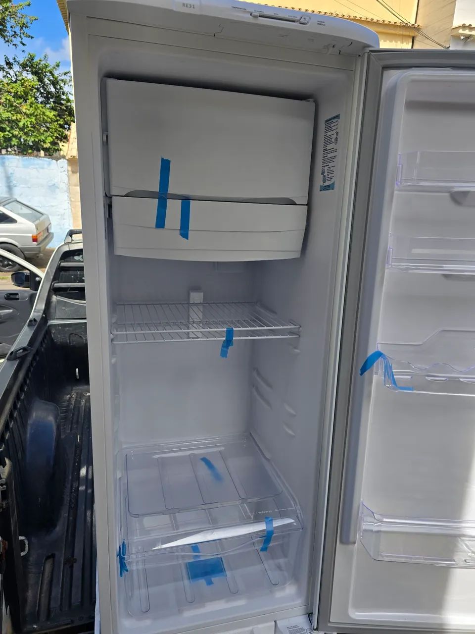 geladeira Vertical Electrolux RE31 - Foto 3