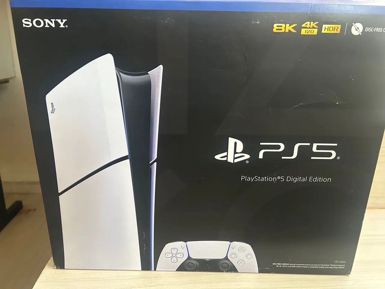 Playstation 5 com 2 controles (troco por pc gamer) dependendo dou volta - Foto 2