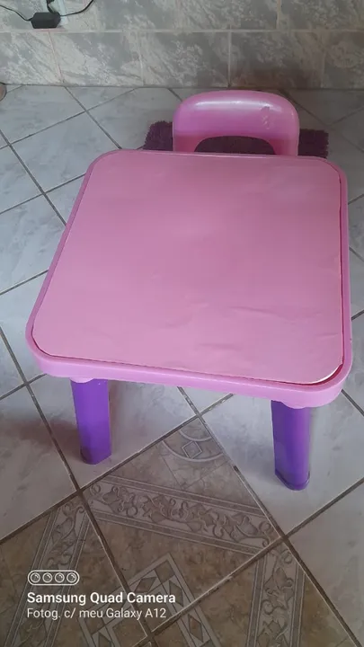 Mesinha infantil da barbie