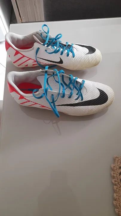 Chuteiras Nike - Tamanho 38 - Foto 3