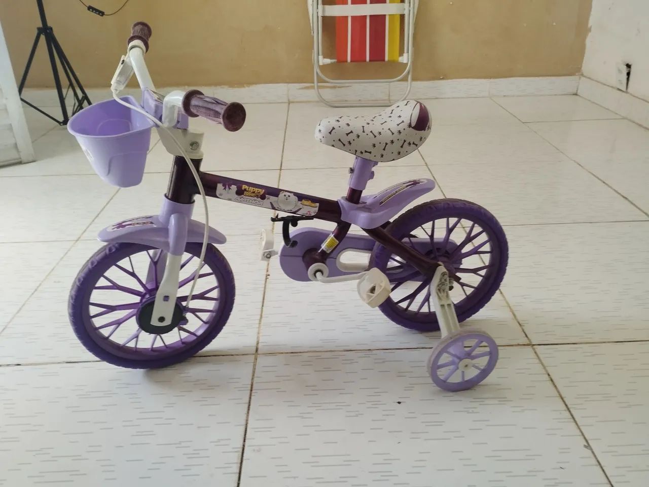 Bicicleta infantil na cor lilás - Foto 6