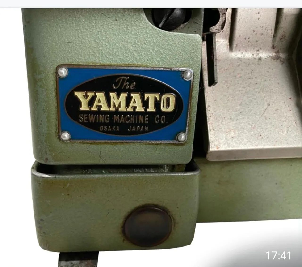 Máquina Overloque industrial Yamato 