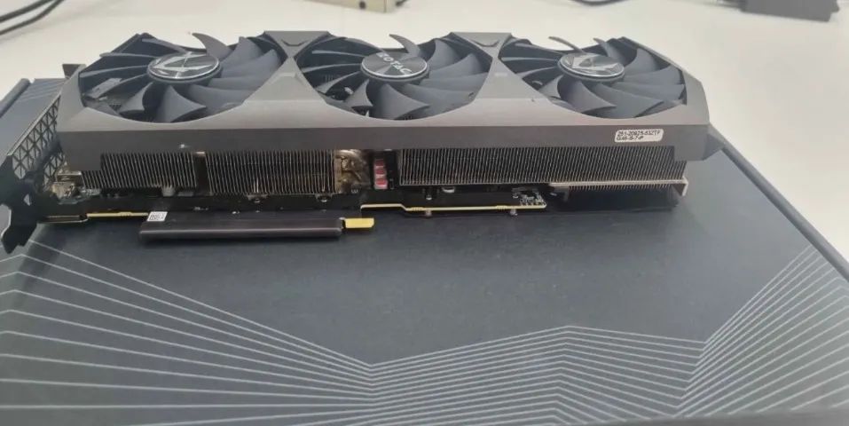 Placa de Vídeo Zotac Nvidia GEFORCE RTX 3090 TRINITY 24GB GDDR6X - Foto 3