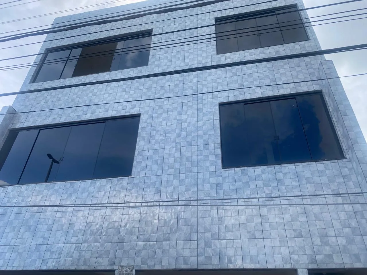 Alugo apartamento