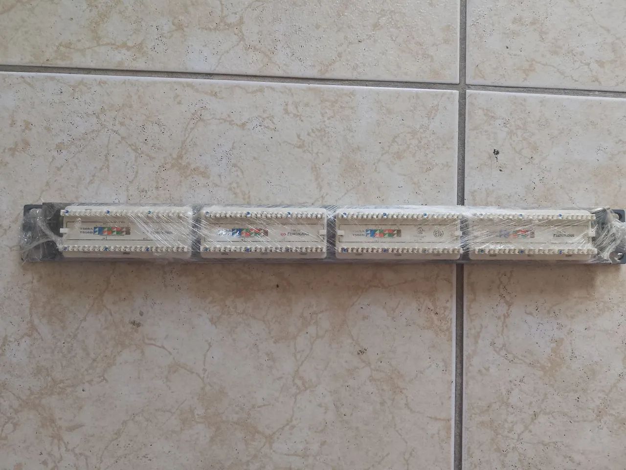 Patch painel 24 portas Furukawa cat5e