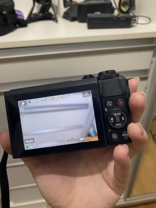 Câmera Canon G7 X Mark ii Usada - Foto 2