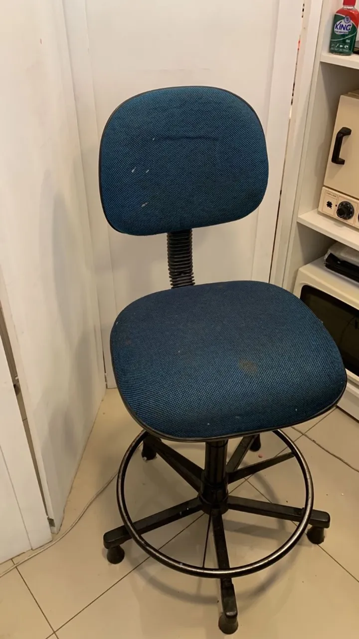 Cadeira para Escritório ou Home Office Giratória
