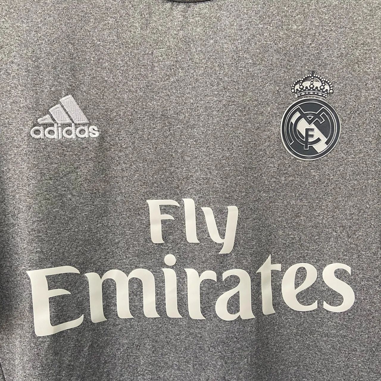 Camisa Retrô do Real Madrid 2015/16 - Foto 3
