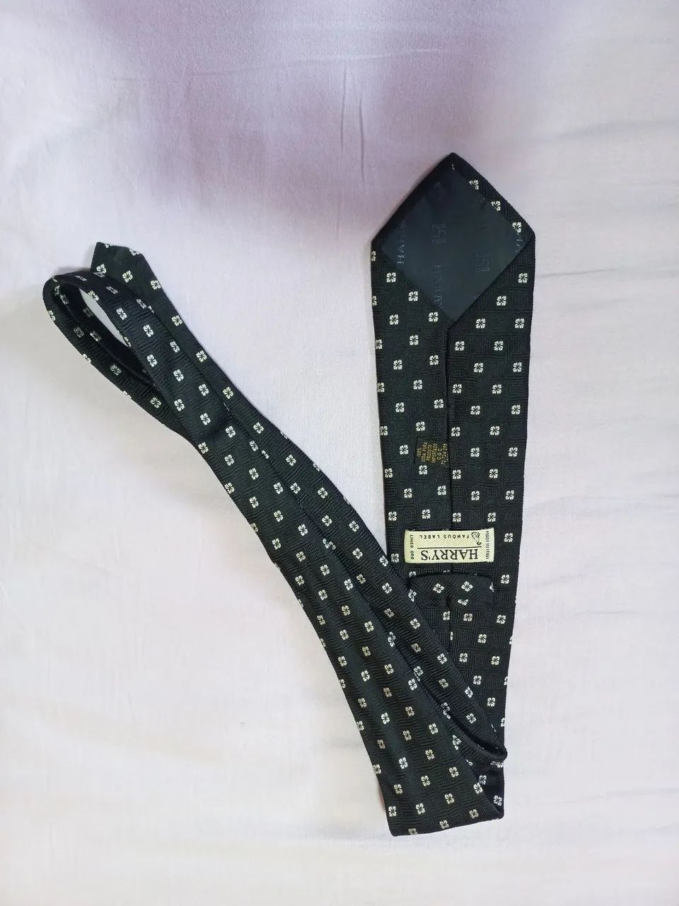 Gravata Elegante com Estampa Floral - Foto 2