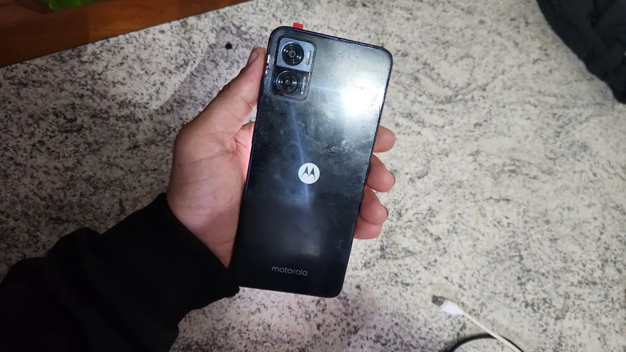 Moto E22