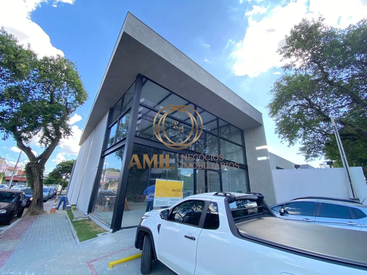 TT Aluga EXCELENTE Ponto Comercial, 220 m², 2 Banheiros, 4 Vagas, Jardim São Dimas - SJC - Foto 3