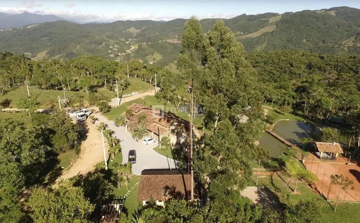 Chácara em Varginha - Santo Amaro da Imperatriz, SC