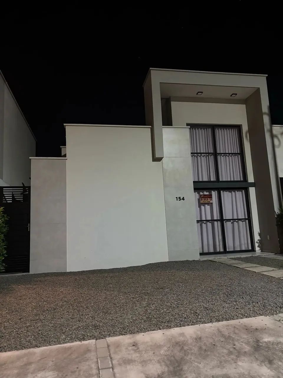 cond. villa fiori - casa com ampliação - 2/4 - suite - cozinha padrão -