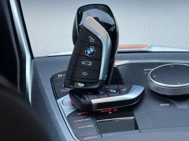 320iA 2.0 Turbo Modern/Sport  2021 - Foto 4