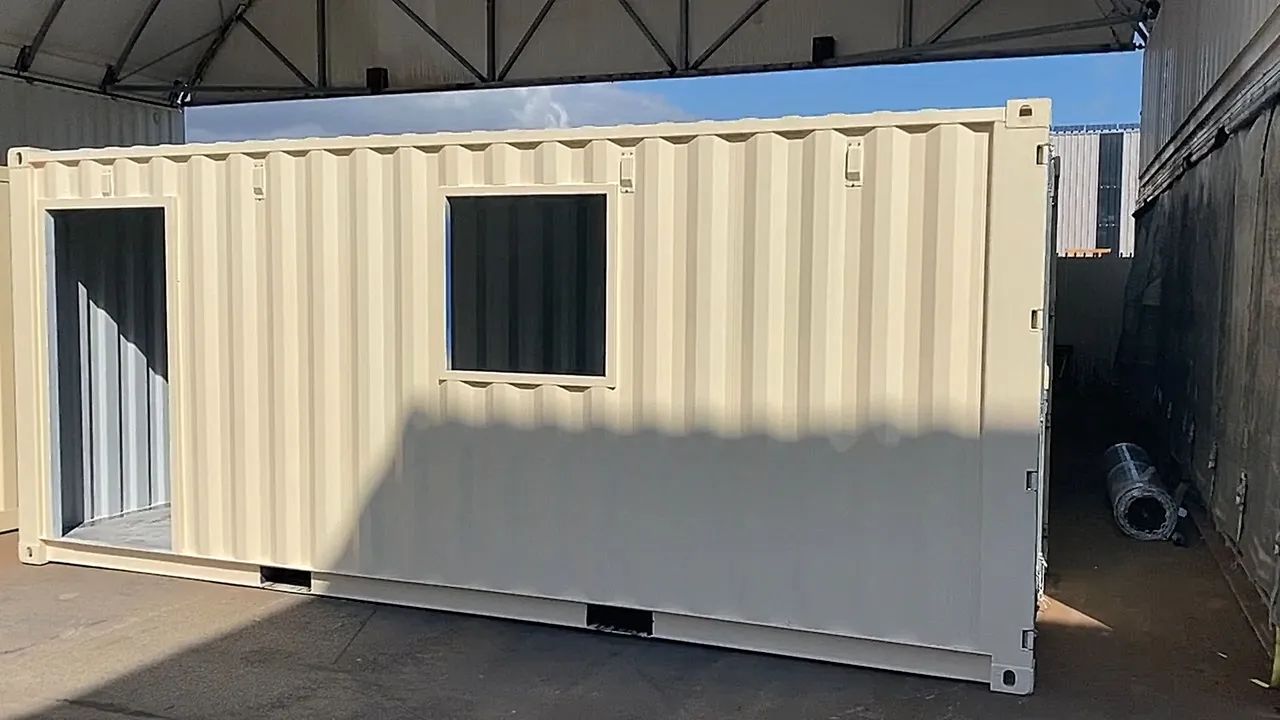 Container marítimo 6x2.44 adaptado para loja, depósito ou escritório. PREÇO IMPERDÍVEL!!!