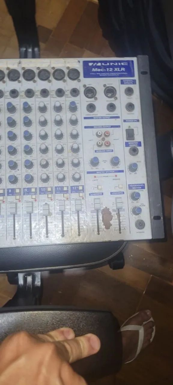 DUAS Mesas de som  - Foto 3