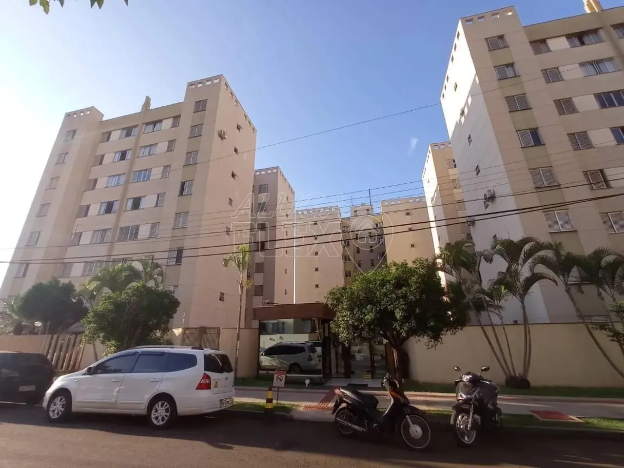 Apartamento para alugar com 85 m² por R$1.700,00