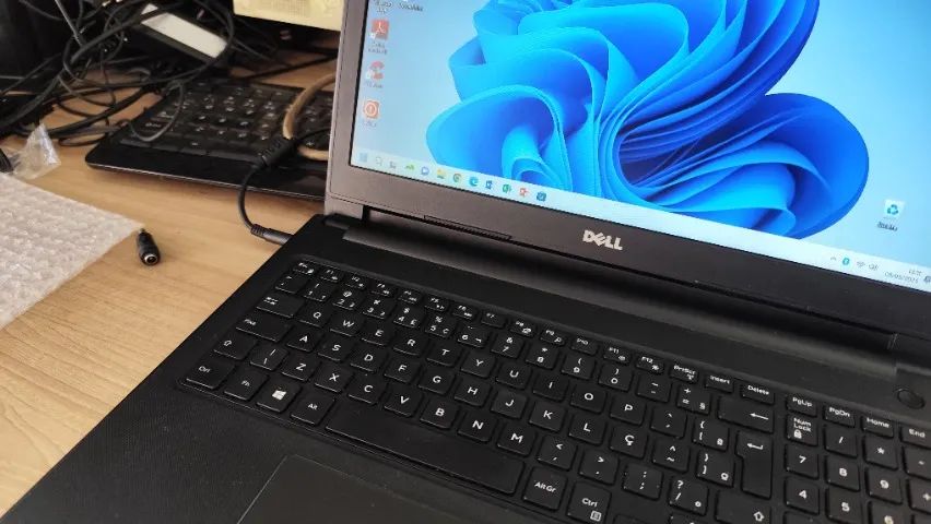 Notebook Dell i5 7ª Geração 15.6 Polegadas SSD 240 Gigas Memória DDR4 Somos Loja - Foto 2