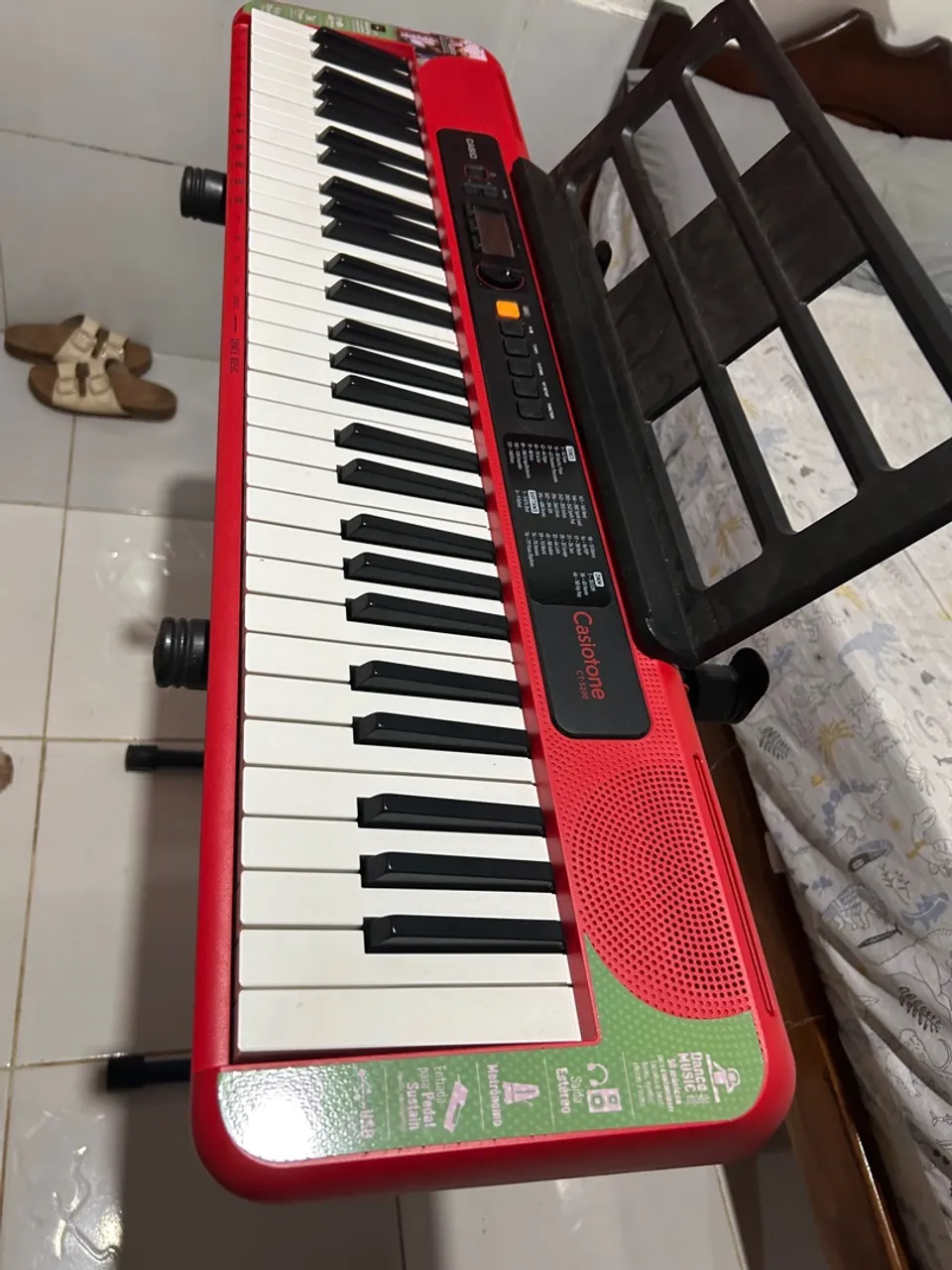 Teclado Casio CT-S200 RD