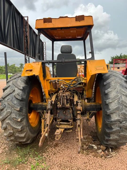 Trator Valtra 1985 Traçado - Foto 5