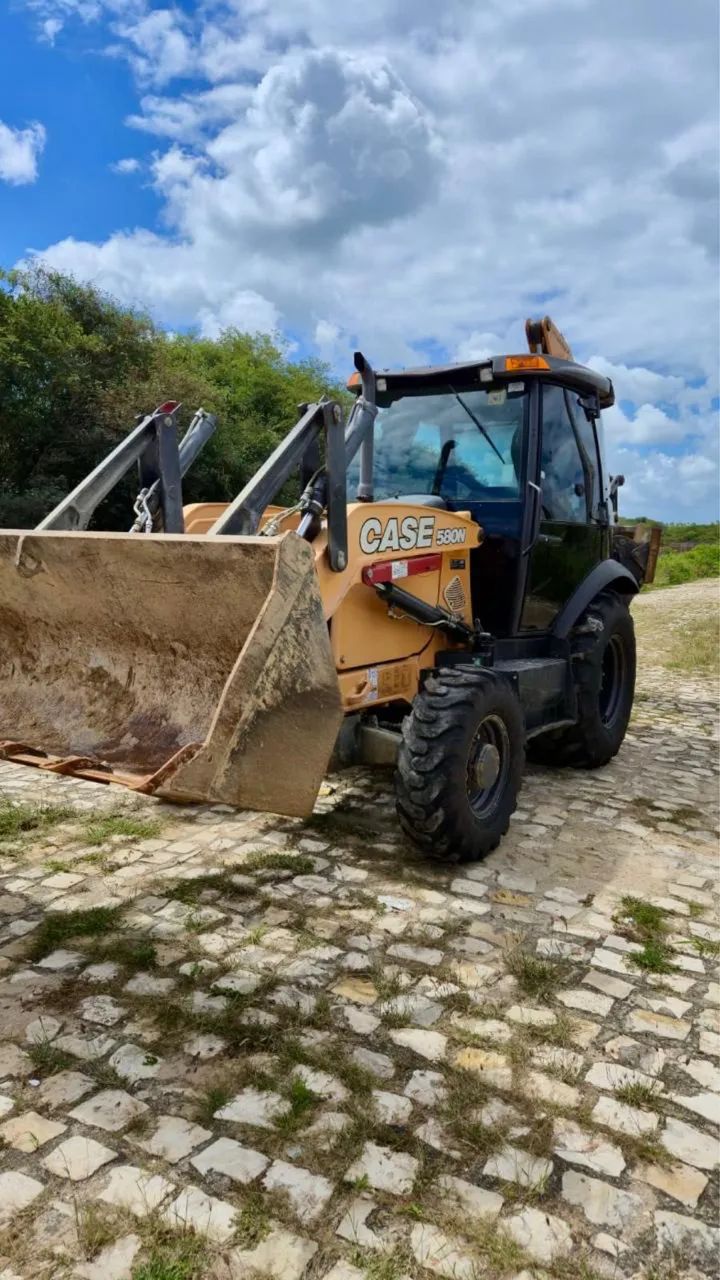 Retroescavadeira CASE 21/22 1190 horas - Foto 2