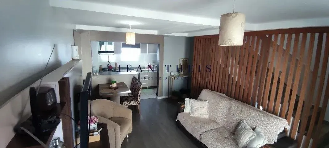 Sobrado Triplex Mobiliado - São Victor Cohab