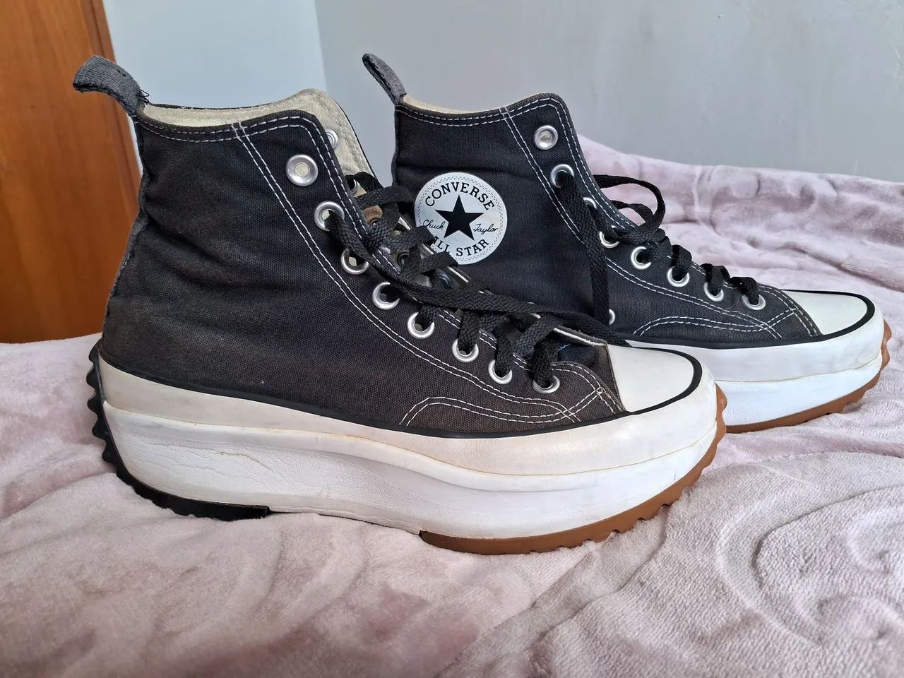 Tênis Converse All Star plataforma run star hike Preto - Foto 4