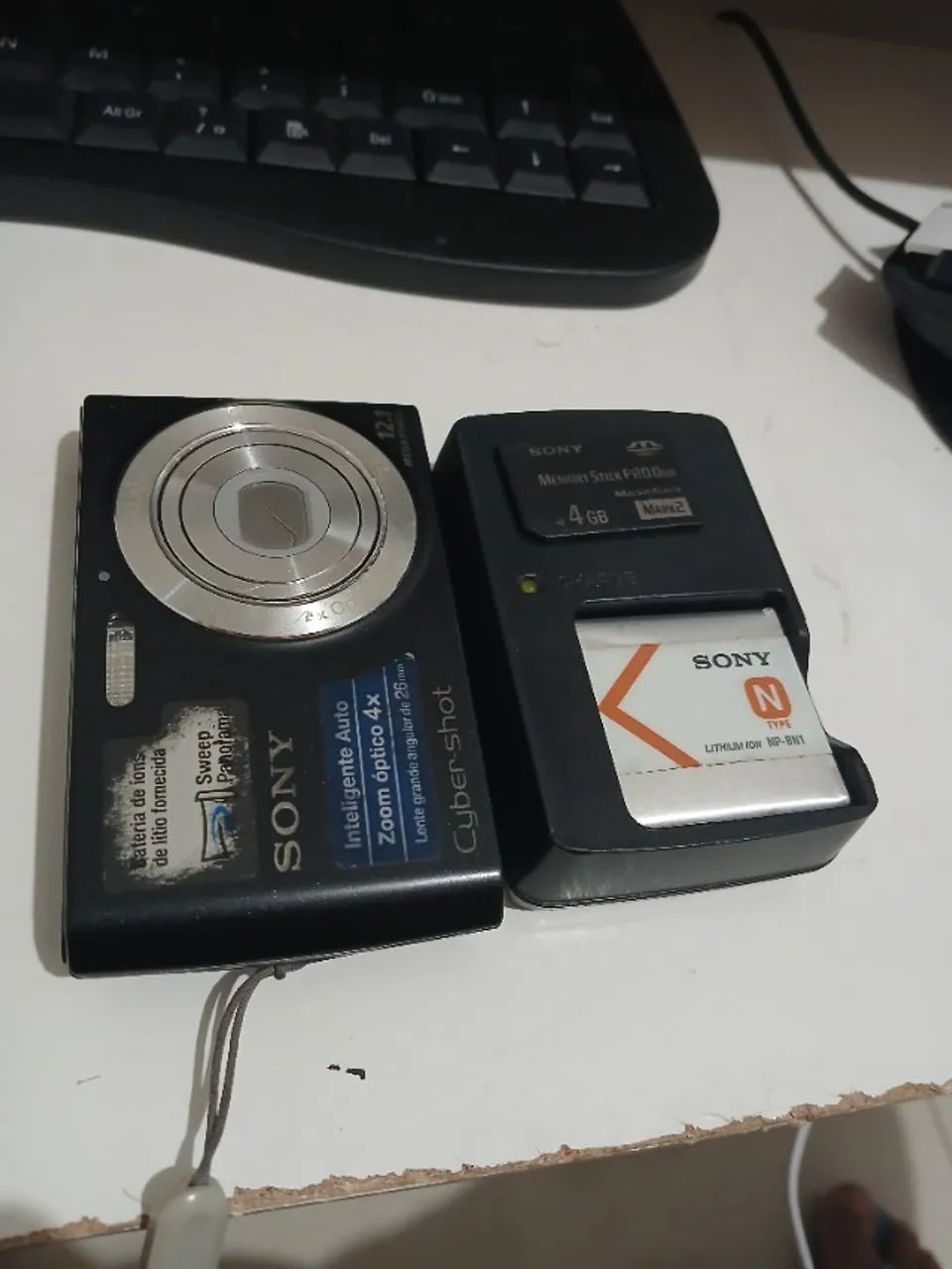 Câmera SONY Cyber-shot ( Steady Shot DSC - W510)