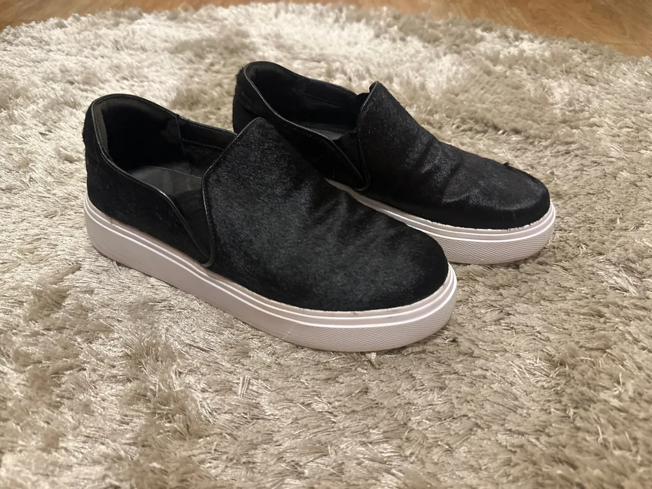Tênis Slip On Preto
