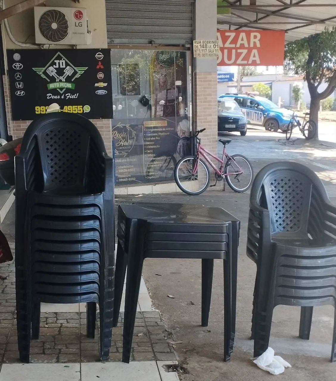 Cadeiras e Mesa para Comercio
