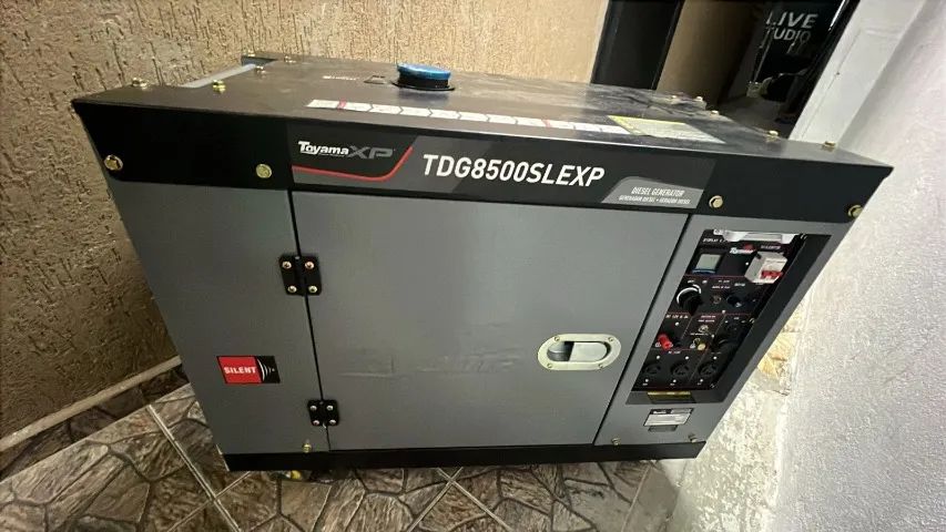 Gerador portátil Toyama TDG8500SLEXP 7 kVA monofásico com tecnologia AVR 115V/230V - Foto 3