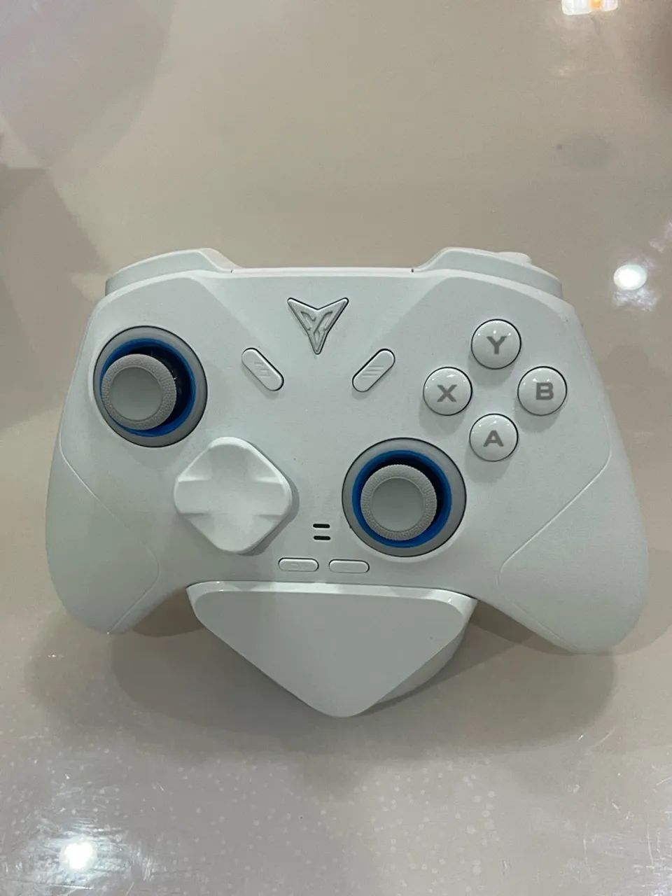 Flydigi direwolf 4 controlador