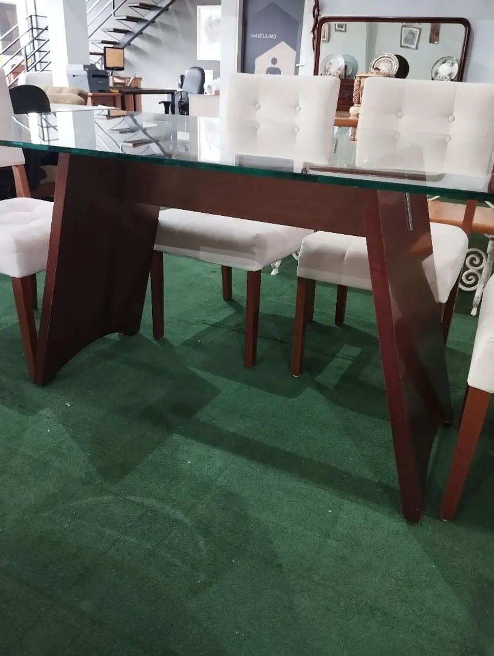 Mesa de Vidro com 6 cadeiras seminova! - Foto 4