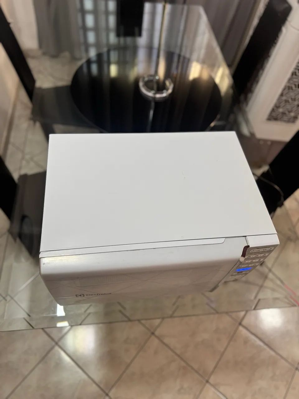 Microondas Electrolux 34L - Foto 5
