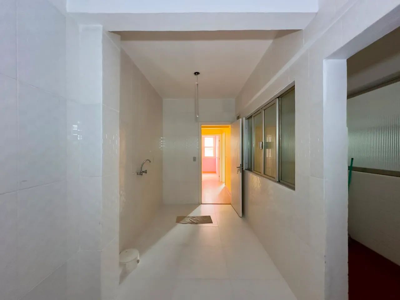 Clássico Apartamento no centro  - Foto 3