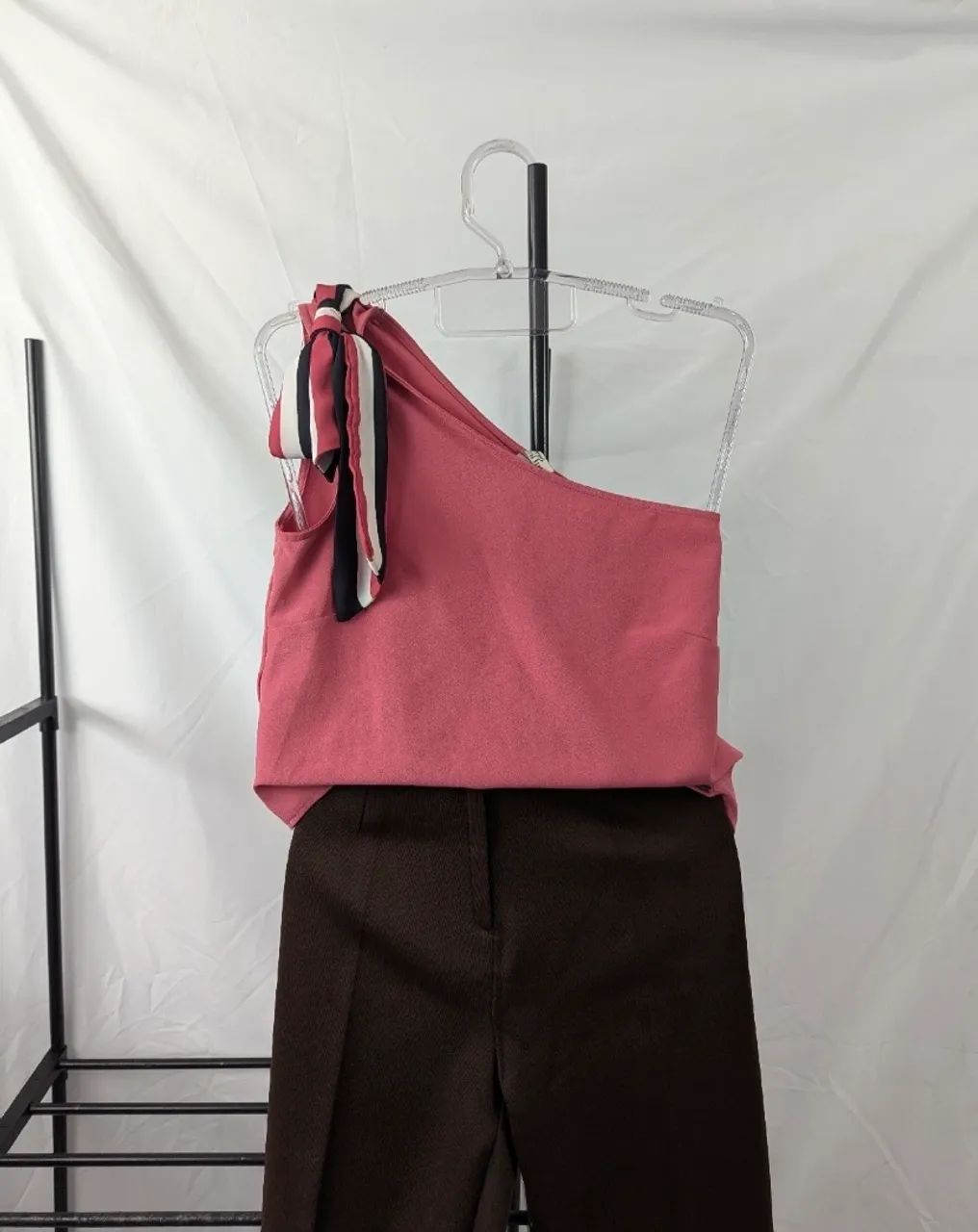 Regatas e blusas DE MARCA  - Foto 3