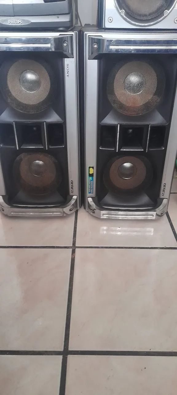 8 Bocas de som da SONY | IMPEDÂNCIA: 4 OHMS - Equipamentos e