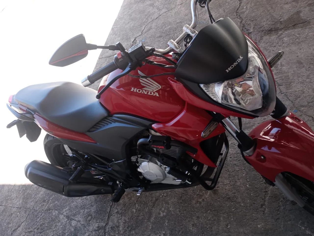 CB300R. 2010/2011 - Foto 4