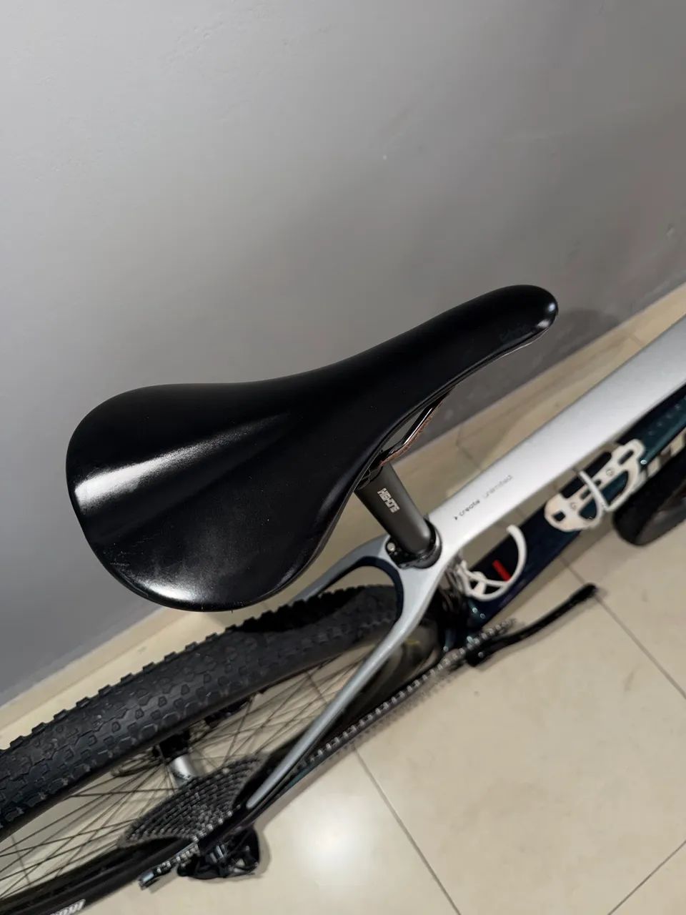 Bicicleta Twitter Carbono tamanho 19 - Foto 3