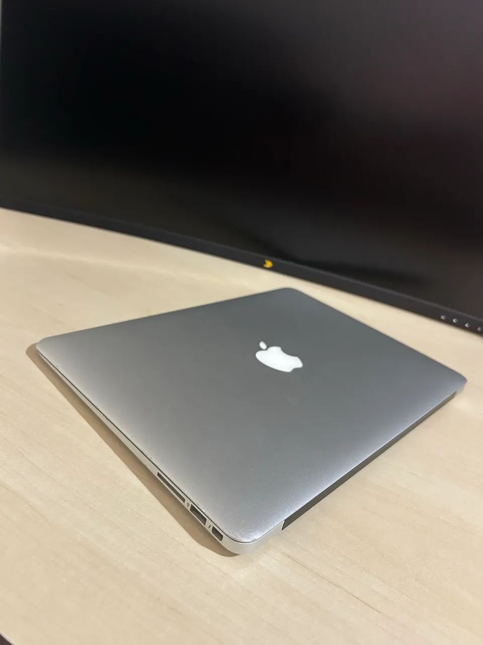 MacBook本体 2017 MacBookAir i5 251GB Notebook Apple Macbook Air 2017 A1466 I5 – Outlet Info