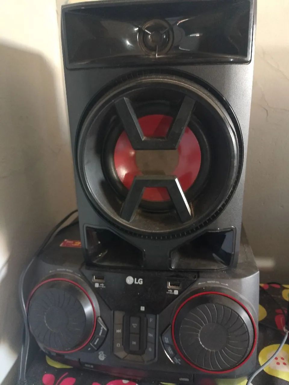 Vendo som LG 220 W - Foto 2