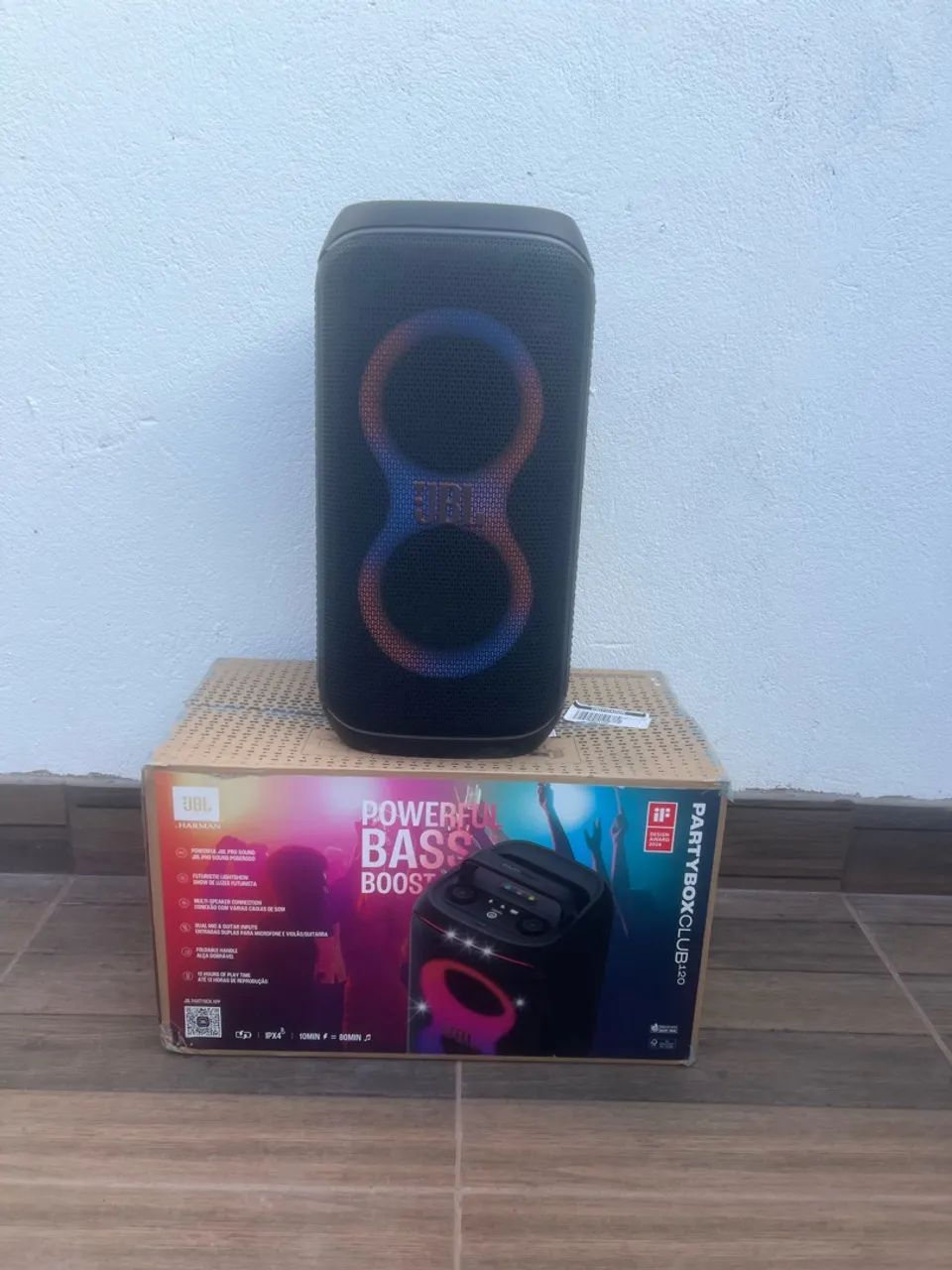Partybox 120 nova com nota fiscal e garantia!