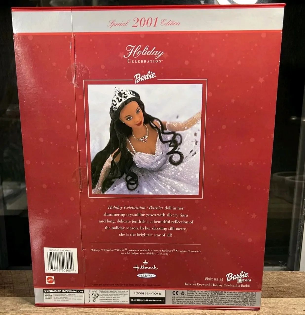 BONECA BARBIE HOLIDAY 2001 NEGRA NOVA LACRADA - Foto 2